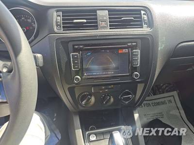 2015 Volkswagen Jetta S w/Technology - zdjęcie 7 z 28 - miniatura