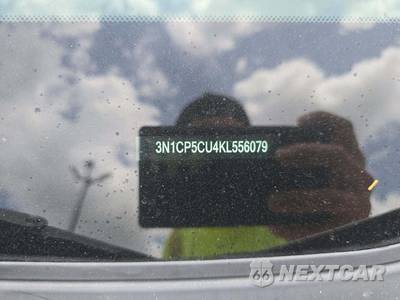 2019 Nissan Kicks SR - zdjęcie 2 z 22 - miniatura