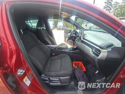 2019 Toyota C-HR XLE - zdjęcie 15 z 22 - miniatura
