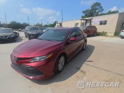 2020 Toyota Camry LE - zdjęcie 1 z 25 - miniatura