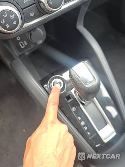 2020 Nissan Kicks S - zdjęcie 29 z 30 - miniatura