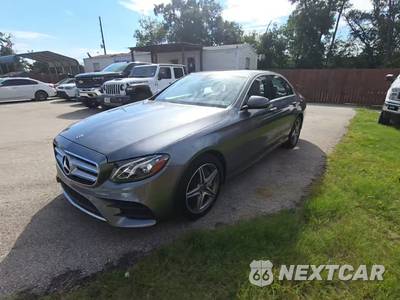 2018 Mercedes-Benz E 300 Sedan - zdjęcie 1 z 21 - miniatura
