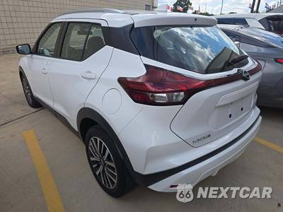 2022 Nissan Kicks SV - zdjęcie 2 z 27 - miniatura
