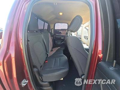 2019 Ram 1500 Tradesman Extended Cab Medium Bed - zdjęcie 13 z 27 - miniatura