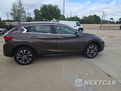 2018 INFINITI QX30 Luxury - zdjęcie 5 z 28 - miniatura
