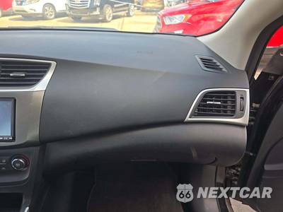 2017 Nissan Sentra S - zdjęcie 16 z 27 - miniatura