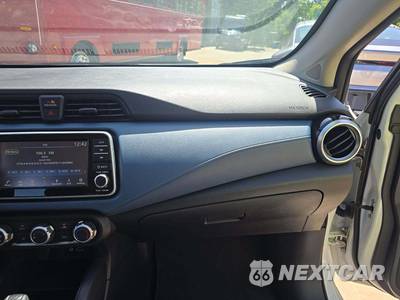 2025 Nissan Versa SV - zdjęcie 19 z 24 - miniatura