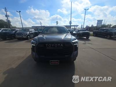 2023 Toyota Tundra Hybrid TRD Pro Crew Cab Short Bed - zdjęcie 2 z 29 - miniatura