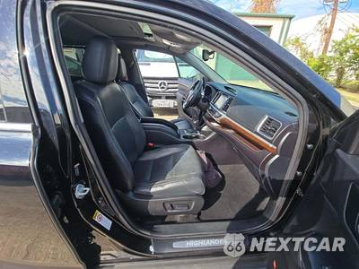 2015 Toyota Highlander Limited - zdjęcie 16 z 28 - miniatura