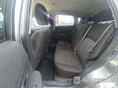 2024 Mitsubishi Outlander Sport 2.0 SE w/Rear Seat Alert - zdjęcie 10 z 19 - miniatura