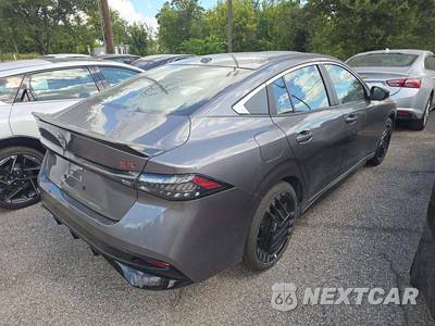 2026 Nissan Sentra SR - zdjęcie 3 z 25 - miniatura