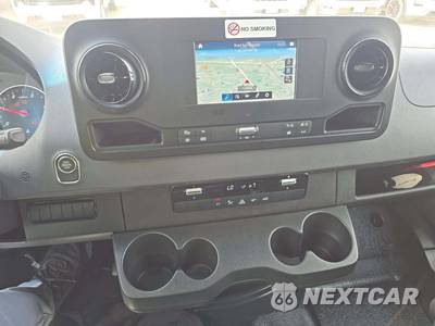 2024 Mercedes-Benz Sprinter 2500 Cargo Van Standard Roof 144.0" WB - zdjęcie 10 z 25 - miniatura