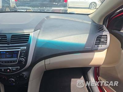 2017 Hyundai Accent SE Sedan - zdjęcie 19 z 36 - miniatura
