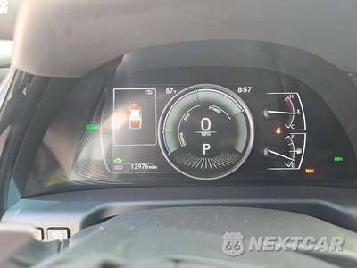 2025 Lexus ES 300h - zdjęcie 6 z 20 - miniatura