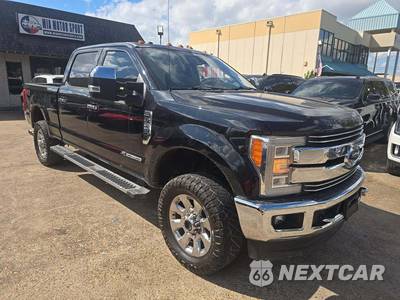 2018 Ford Super Duty F-250 Lariat Crew Cab Medium Bed - zdjęcie 4 z 23 - miniatura