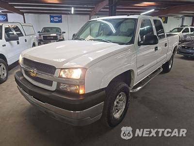 2004 Chevrolet Silverado 2500HD LT Crew Cab Medium Bed 1SC
