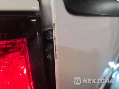 2004 Chevrolet Silverado 2500HD LT Crew Cab Medium Bed 1SC - zdjęcie 21 z 24 - miniatura