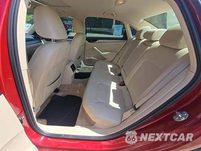 2015 Volkswagen Passat TDI SE w/Sunroof - zdjęcie 10 z 29 - miniatura