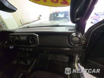 2018 Toyota Tacoma TRD Sport Extended Cab Long Bed w/Rear Doors - zdjęcie 19 z 25 - miniatura