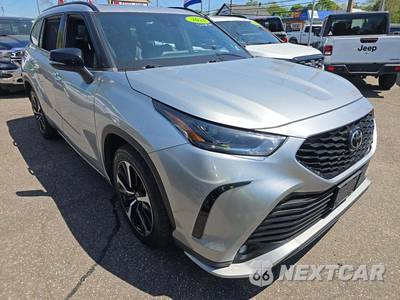 2021 Toyota Highlander XSE - zdjęcie 4 z 28 - miniatura