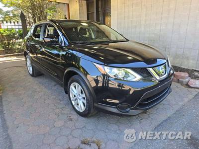 2018 Nissan Rogue Sport S - zdjęcie 4 z 26 - miniatura
