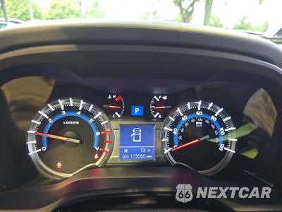 2014 Toyota 4Runner SR5 Premium - zdjęcie 9 z 23 - miniatura
