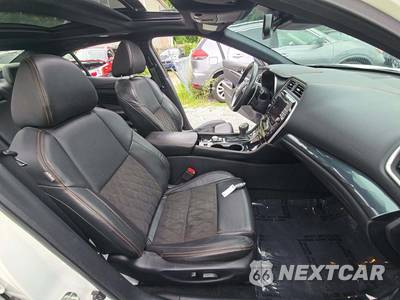 2020 Nissan Maxima SR - zdjęcie 18 z 25 - miniatura