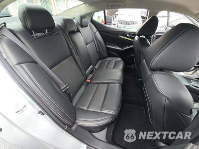 2019 Nissan Maxima SV - zdjęcie 16 z 28 - miniatura