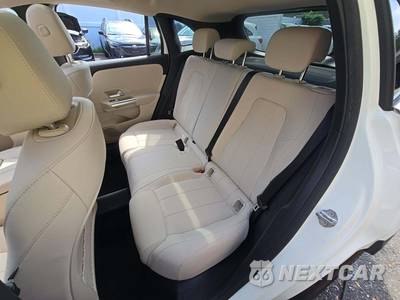 2022 Mercedes-Benz GLA 250 4MATIC - zdjęcie 13 z 25 - miniatura