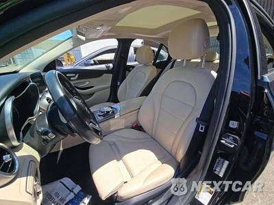 2020 Mercedes-Benz C 300 4MATIC Sedan - zdjęcie 6 z 23 - miniatura