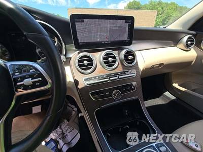 2020 Mercedes-Benz C 300 4MATIC Sedan - zdjęcie 10 z 23 - miniatura