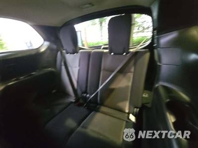 2020 Nissan Pathfinder S - zdjęcie 14 z 26 - miniatura