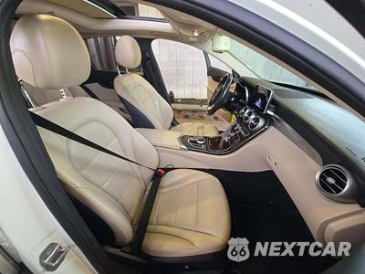 2018 Mercedes-Benz C 300 4MATIC Sedan - zdjęcie 18 z 25 - miniatura