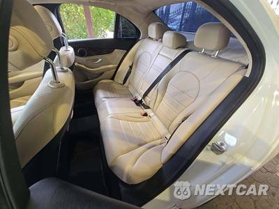 2018 Mercedes-Benz C 300 4MATIC Sedan - zdjęcie 13 z 25 - miniatura