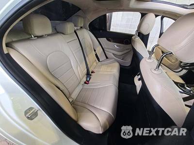 2018 Mercedes-Benz C 300 4MATIC Sedan - zdjęcie 16 z 25 - miniatura
