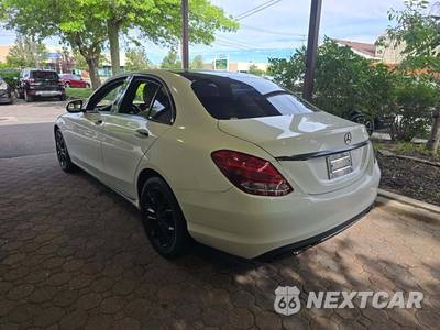 2018 Mercedes-Benz C 300 4MATIC Sedan - zdjęcie 2 z 25 - miniatura