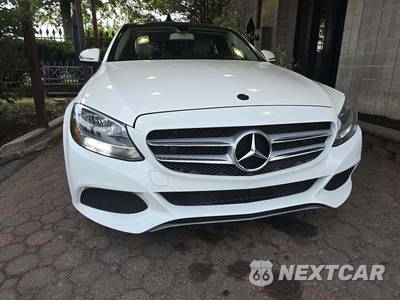 2018 Mercedes-Benz C 300 4MATIC Sedan - zdjęcie 21 z 25 - miniatura