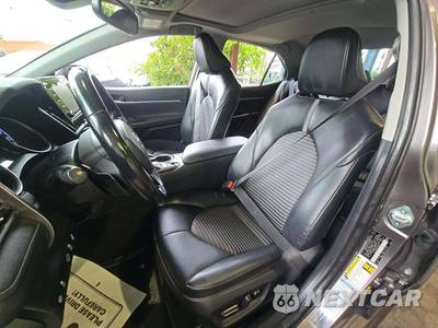 2023 Toyota Camry SE - zdjęcie 6 z 23 - miniatura