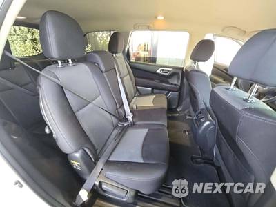 2017 Nissan Pathfinder SV - zdjęcie 17 z 27 - miniatura
