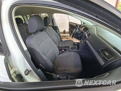2016 Volkswagen Golf SportWagen 1.8T SE Wagon - zdjęcie 18 z 24 - miniatura