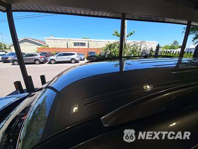 2017 Nissan Armada SV - zdjęcie 12 z 26 - miniatura