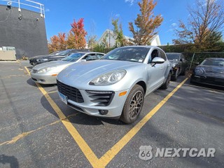 2015 Porsche Macan S