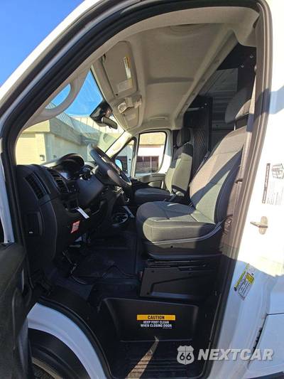 2025 Ram ProMaster 2500 Cargo Van Tradesman w/Passenger Seat Low Roof 136.0" WB - zdjęcie 6 z 19 - miniatura