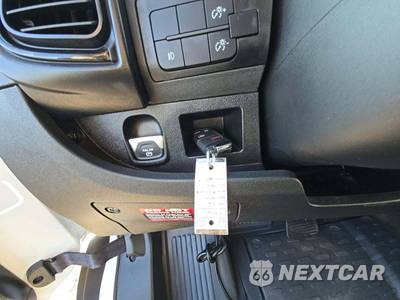 2025 Ram ProMaster 2500 Cargo Van Tradesman w/Passenger Seat Low Roof 136.0" WB - zdjęcie 8 z 19 - miniatura