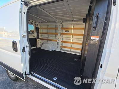 2025 Ram ProMaster 2500 Cargo Van Tradesman w/Passenger Seat Low Roof 136.0" WB - zdjęcie 15 z 19 - miniatura