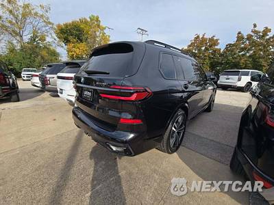 2025 BMW X7 xDrive40i M SPORT LINE - zdjęcie 3 z 20 - miniatura