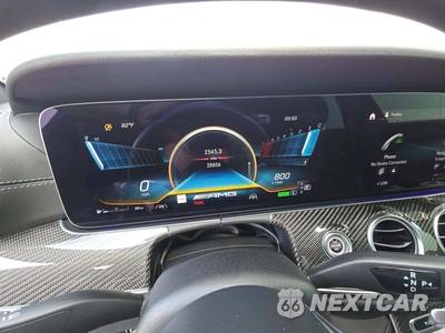 2022 Mercedes-Benz AMG E 53 4MATIC Sedan - zdjęcie 9 z 21 - miniatura