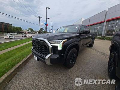 2022 Toyota Tundra Limited Crew Cab Medium Bed