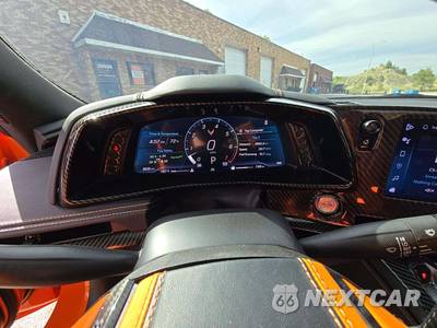 2024 Chevrolet Corvette Stingray Convertible 1LT - zdjęcie 9 z 18 - miniatura