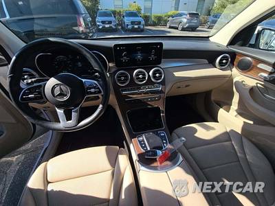 2022 Mercedes-Benz GLC 300 4MATIC - zdjęcie 10 z 20 - miniatura